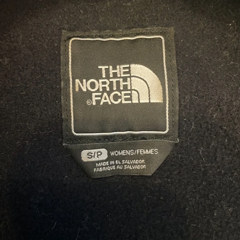 The North Face Classic Denali Fleece Jacket - Picture 7 of 7